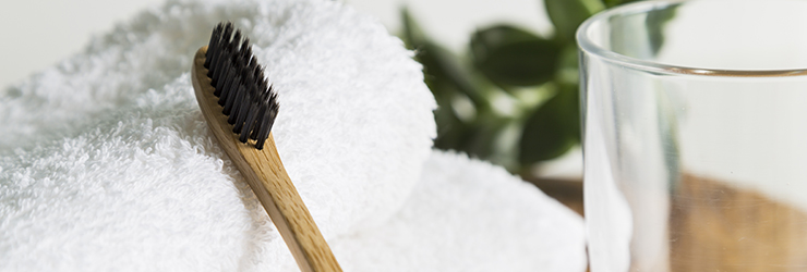 20 Easy Ways to Clean with a Toothbrush! 